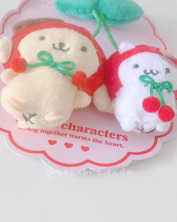 Cherry Sanrio Plush Keychains - Imagen 3