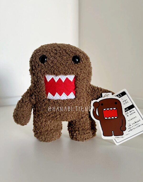 Peluche domo-kun